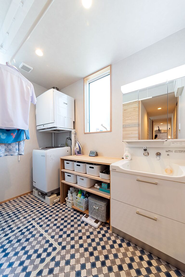 おばま工務店の公式画像_洗面5