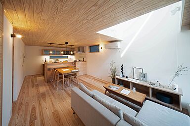 おばま工務店の施工事例「36坪の土地で平屋風の住まい」の画像1