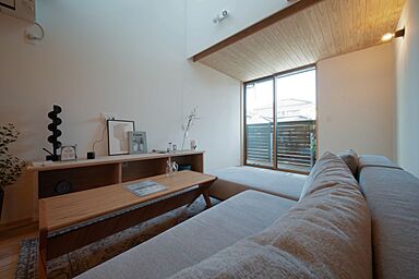 おばま工務店の施工事例「36坪の土地で平屋風の住まい」の画像2