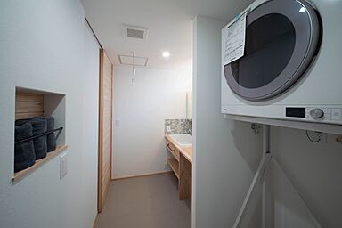 おばま工務店の施工事例「36坪の土地で平屋風の住まい」の画像8