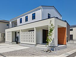 Bell home株式会社の施工事例「花ブロックがお洒落な家」の画像