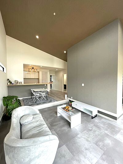 シンプルモダンスタイルのリビング キャンディハウスの事例画像