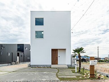 キャンディハウスの施工事例「空とつながる屋上リビングのある家」の画像