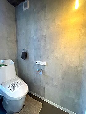 キャンディハウスの施工事例「開放感を意識した吹抜けのあるシンプルコンパクトハウス」の画像9