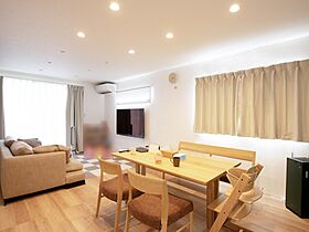 タカシンホームの施工事例「敷地50坪超!子どもたちと遊べる庭とデッキのある住まい/広島県 F様邸」の画像3