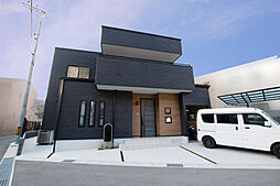 タカシンホームの施工事例「白×黒×グレーで統一した雰囲気重視の家/広島県 O様邸」の画像