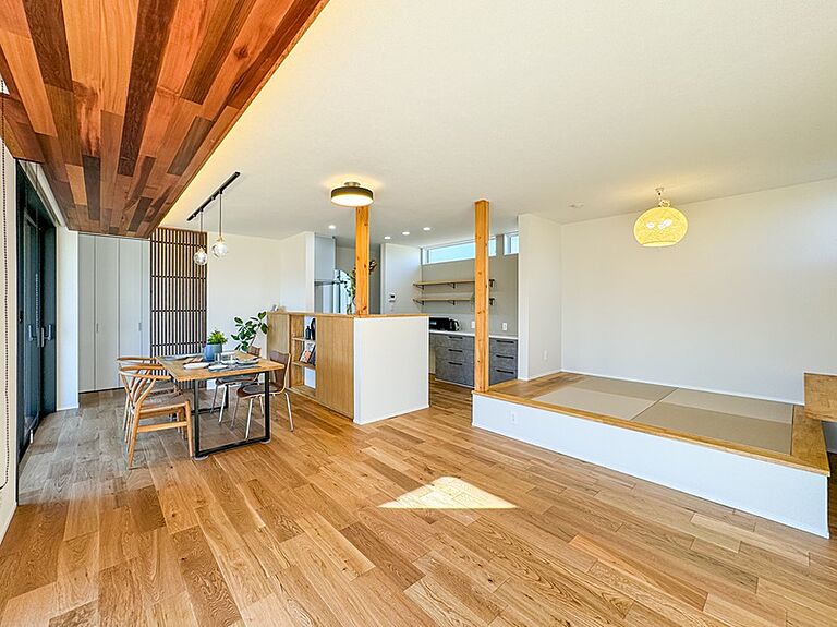 株式会社 昭栄建設の公式画像_リビング4