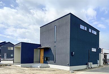 株式会社 昭栄建設の施工事例「中庭のある家」の画像