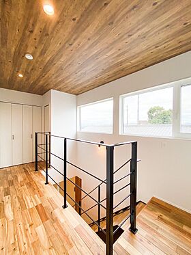 株式会社 昭栄建設の施工事例「かわいいお店があるおうち」の画像9