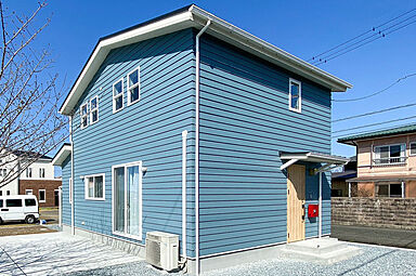 株式会社 昭栄建設の施工事例「桜の木をながめる家」の画像