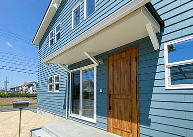 株式会社 昭栄建設の施工事例「インナーバイクガレージのある家」の画像1