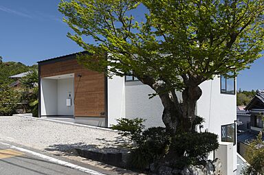 株式会社 昭栄建設の施工事例「平屋に見える総二階の家」の画像