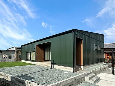 株式会社 昭栄建設の施工事例「建築家と叶えた28坪の平屋」の画像