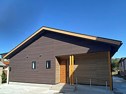 アオイホーム株式会社の施工事例「勾配天井が素敵な平屋ウッドスタイルのY様邸」の画像