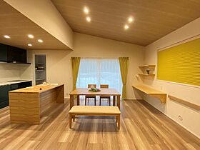 株式会社ホームズの施工事例「勾配天井が素敵な平屋ウッドスタイルのY様邸」の画像6