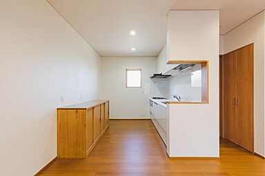 株式会社ホームズの施工事例「ライトな和風・木があふれる I様邸」の画像6