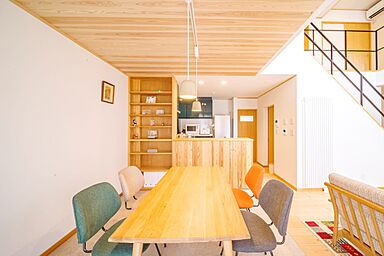 【健康住宅そよかぜの家】株式会社ブリーズ・カンパニーの施工事例「【収納充実】明るく開放感のあるリビングと、機能性を備えたZEH住宅」の画像2