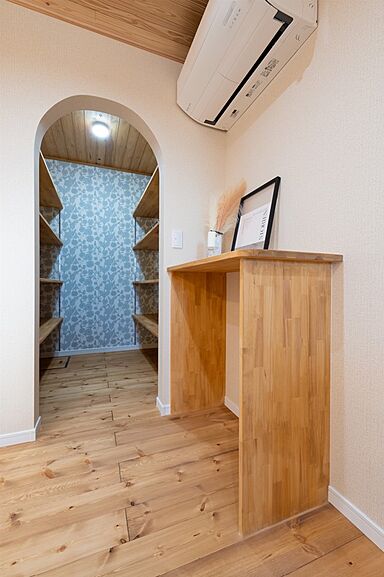 ハピネスホーム(株)坂井建設の施工事例「〈みやき町注文住宅:T様:エコママ>アクセントウォールのあるお家」の画像3