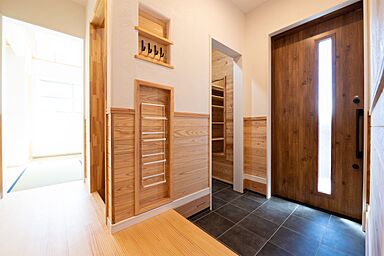 ハピネスホーム(株)坂井建設の施工事例「<嬉野市注文住宅:F様邸:木の香>家族が集まるヌックのある家」の画像10