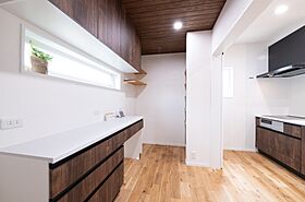 ハピネスホーム(株)坂井建設の施工事例「<小城市注文住宅:I様邸:木の香>インナーテラスと薪ストーブのある家」の画像7