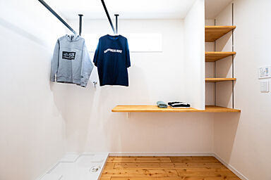 ハピネスホーム(株)坂井建設の施工事例「<三養基郡注文住宅:M様:KAJITORU>自然素材×規格住宅 家事ラクなお家」の画像7