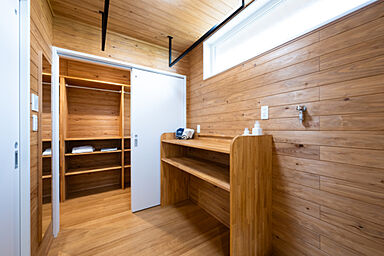 ハピネスホーム(株)坂井建設の施工事例「<佐賀市注文住宅:木の香:M様>心地よさがつづく平屋」の画像6