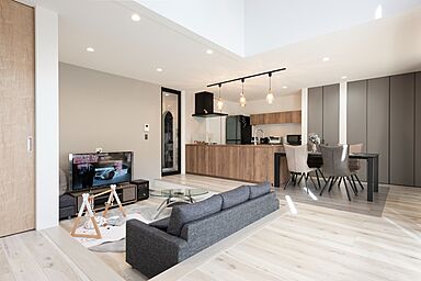 wonder HAUS 所沢ハウジングステージ店の施工事例「ダウンフロアとスキップフロアのあるお家」の画像3