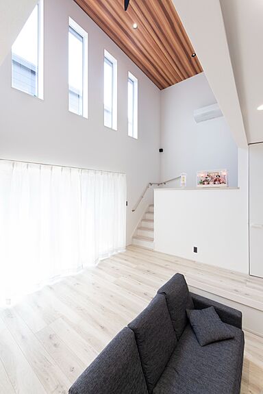 wonder HAUS 所沢ハウジングステージ店の施工事例「ダウンフロアとスキップフロアのあるお家」の画像4