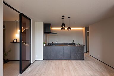 wonder HAUS 川越ハウジングギャラリー店の施工事例「【間接照明が魅せるあたたかみのあるお家】」の画像