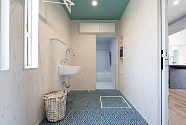 wonder HAUS 所沢ハウジングステージ店の施工事例「大きな吹き抜けのあるアーリーアメリカンな平屋」の画像7