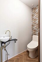 シンプルモダンスタイルのトイレ wonder HAUS大宮北ハウジングステージ店の事例画像