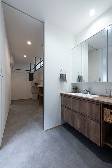 wonder HAUS 川越ハウジングギャラリー店の施工事例「四季を楽しむ中庭のある行き止まりのない住まい」の画像3