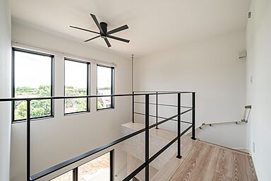 wonder HAUSの施工事例「光を愉しみ、家族を想う。ディテールまで妥協のない意匠空間。」の画像9