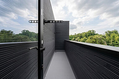wonder HAUSの施工事例「家づくりの理想を詰め込んだ約25帖のLDKと大開口ガレージハウス」の画像8