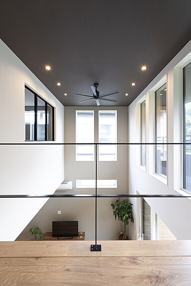 wonder HAUS 川越ホームスミスショウ店の施工事例「【大きな窓から見える自然と川沿いの景色で癒されるお家】」の画像9