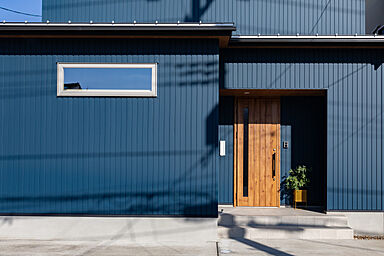 IZUMI MUKU-NO-IEの施工事例「完璧おかえり動線の家」の画像