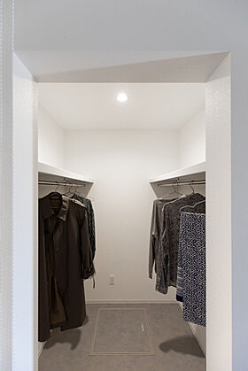 IZUMI MUKU-NO-IEの施工事例「完璧おかえり動線の家」の画像6