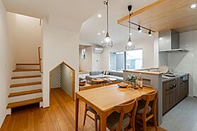 IZUMI MUKU-NO-IEの施工事例「半平屋!1階完結間取りの家」の画像3