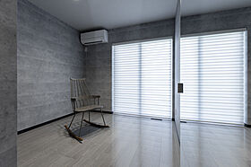 IZUMI MUKU-NO-IEの施工事例「玄関⇒キッチン・水回りまで5秒でいける家」の画像9