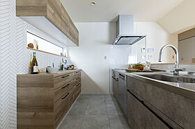 IZUMI MUKU-NO-IEの施工事例「真似したい!キッチンデザインがおしゃれな家」の画像1