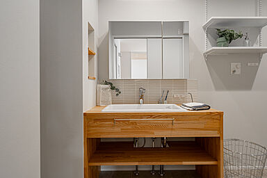 IZUMI MUKU-NO-IEの施工事例「『家事シェア』でママの負担を軽くする家」の画像8