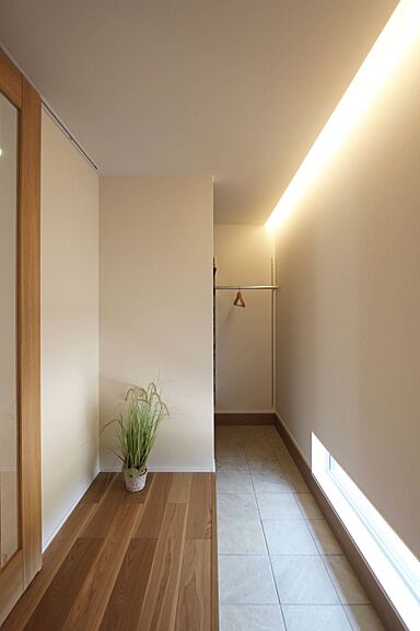 ヤマダコーポレーション株式会社 住宅事業部 グランハウスの施工事例「木目が薫るジャパンディの家」の画像8