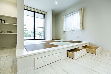 サンエルホームの施工事例「小上がりの和室がある家」の画像2