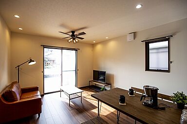 サンエルホームの施工事例「インダストリアル風の家」の画像