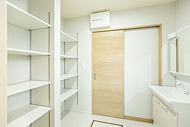 サンエルホームの施工事例「スカイバルコニーのある家」の画像3