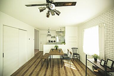 サンエルホームの施工事例「ナチュラルヴィンテージ風な家」の画像2