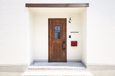 サンエルホームの施工事例「2階建て|4LDK|西条市|ヴィンテージライクな家」の画像