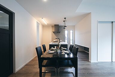 サンエルホームの施工事例「平屋|3LDK|西条市|家事ラク動線で暮らしを豊かにする家」の画像