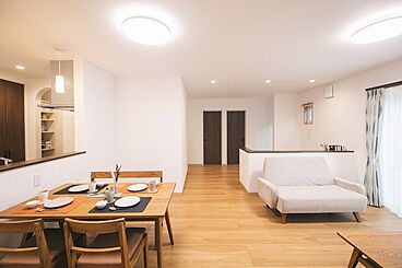 サンエルホームの施工事例「平屋|3LDK|西条市|家族の時間を大切にする、やさしい住まい」の画像