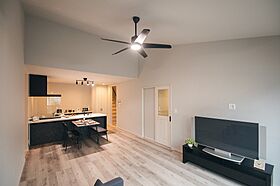 サンエルホームの施工事例「平屋|3LDK|新居浜市|20、30代に選ばれる開放感あふれるシンプルLDKの家」の画像3